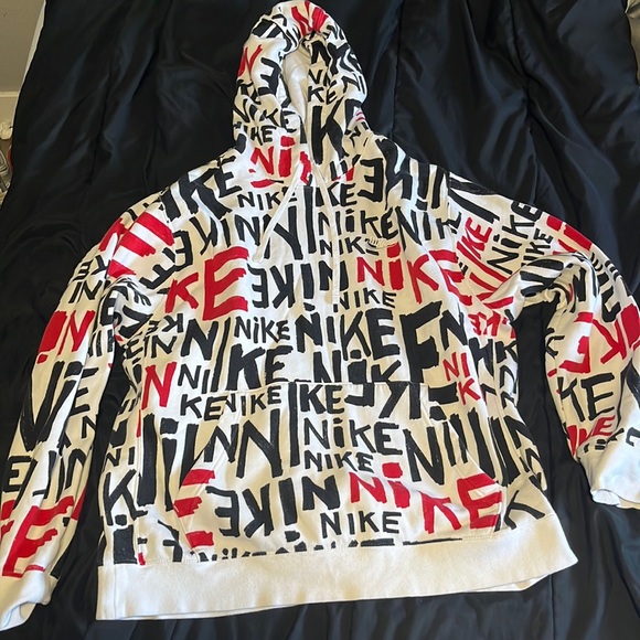 Nike Hoodie - Picture 1 of 4